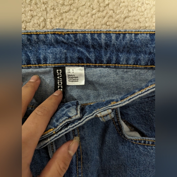 SOLD - High waist wide leg jeans - Picture 2 of 3